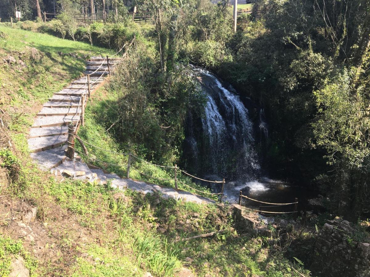 Casarão Da Cascata Vila Gramado Exterior foto